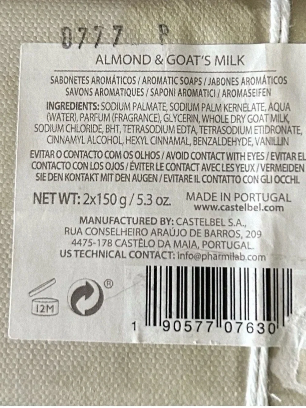 Castelbel Almond & Goat's Milk Scented Soap - White & Gold Set of 2